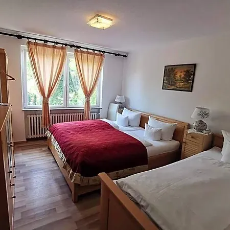 Hotel Happy 3*