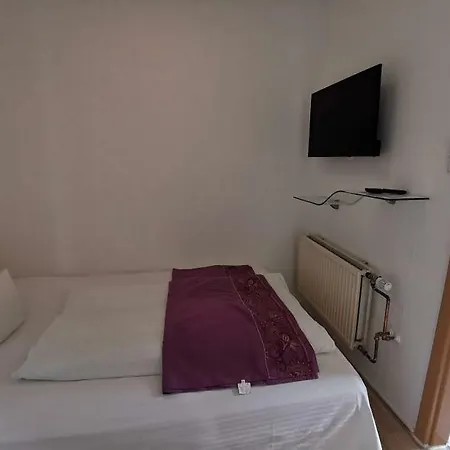 Hotel Happy