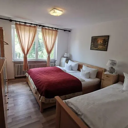 Hotel Happy 3*